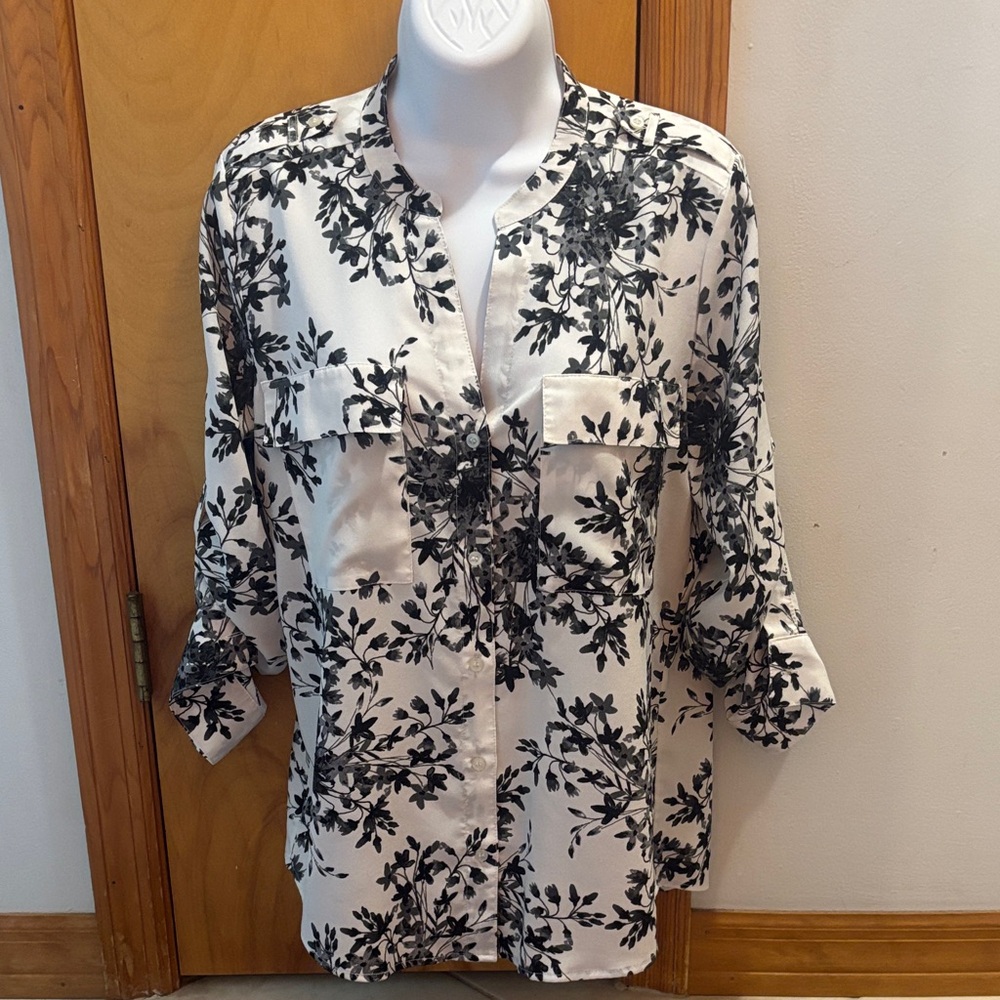 Calvin Klein White and Black Floral Blouse